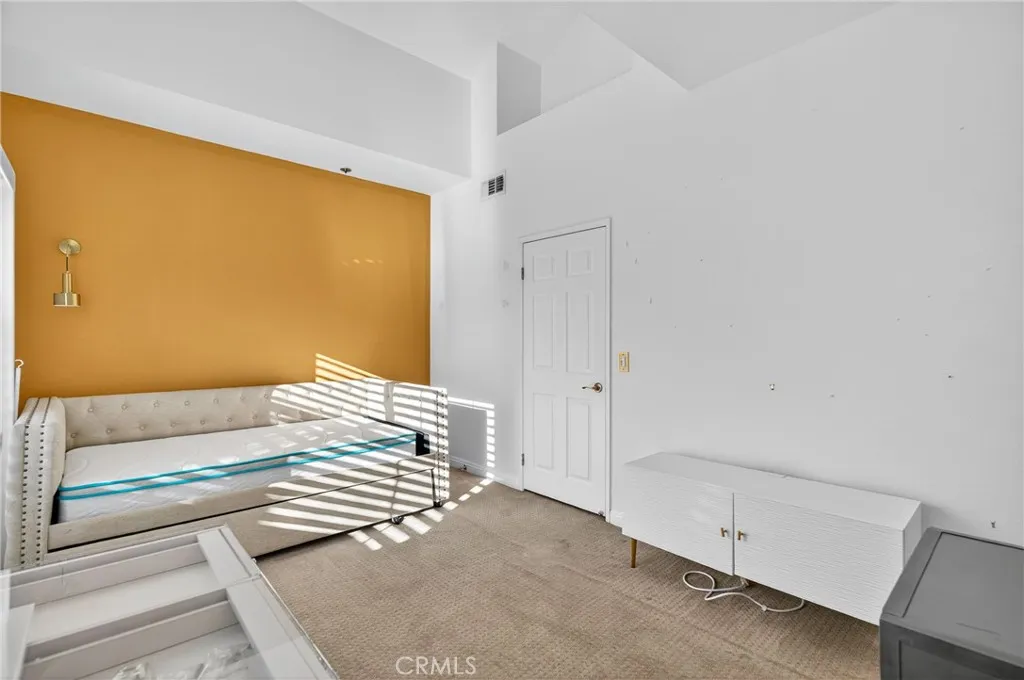 7236 Amigo 113, Reseda, California 91335 home-pic-25